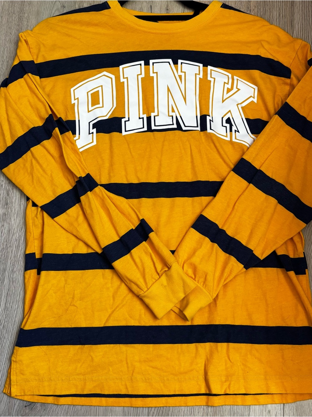 Bundle 3+ to get 15% off

PINK Victoria's Secret